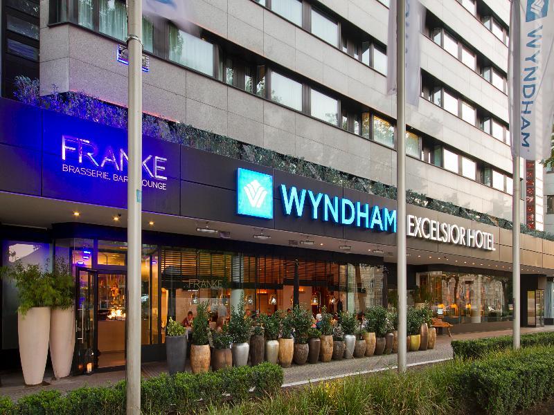 Hotel Wyndham Excelsior 4*
